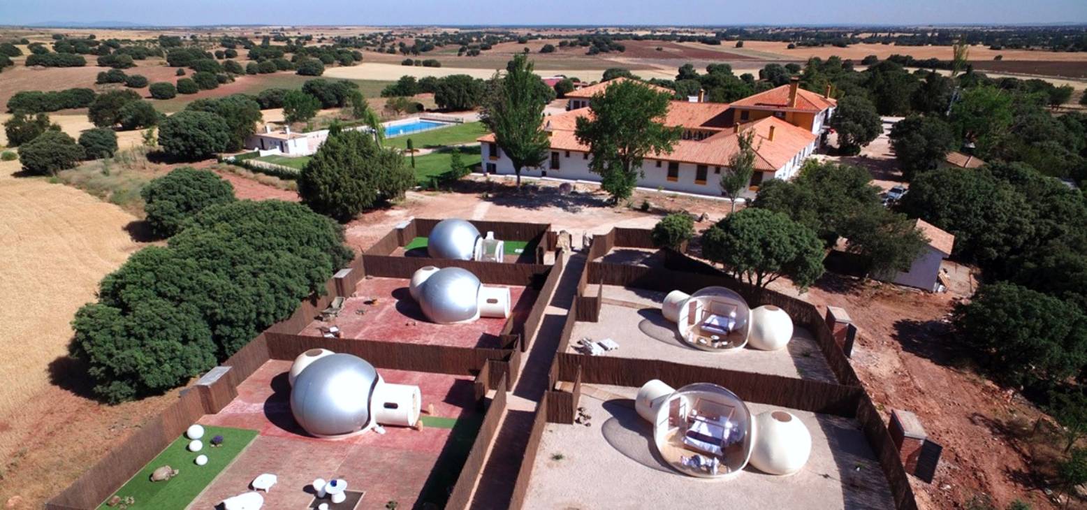 Los 6 hoteles burbuja para darse una escapada en Castilla-La Mancha